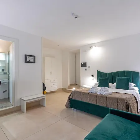 Il Tesoro Smart Suite&SPA-3